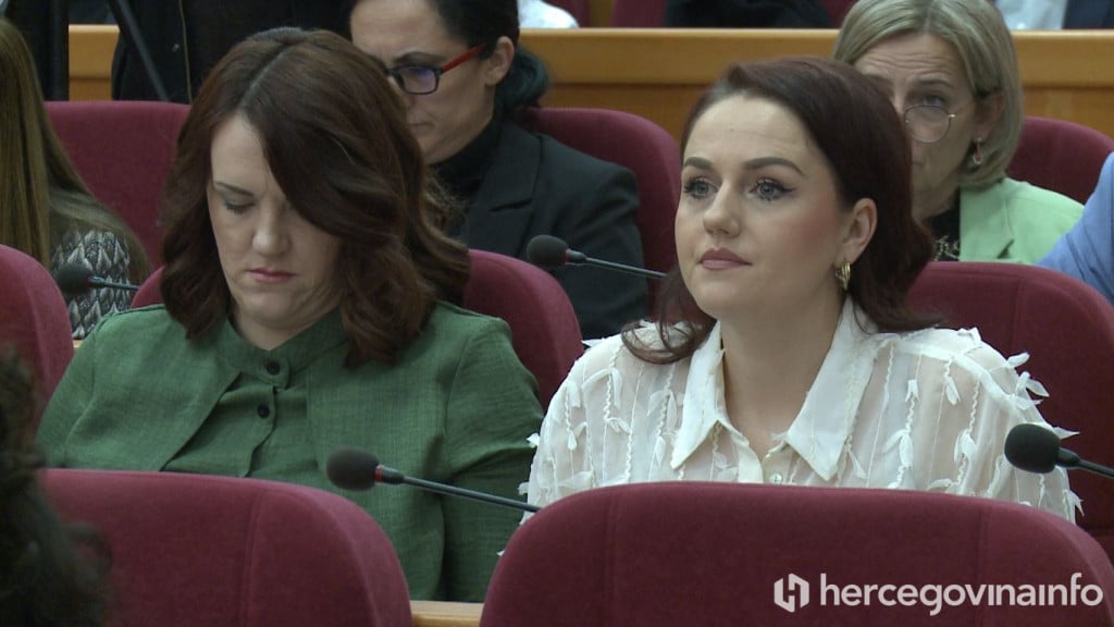Dajana Milišić i Milica Radovanović