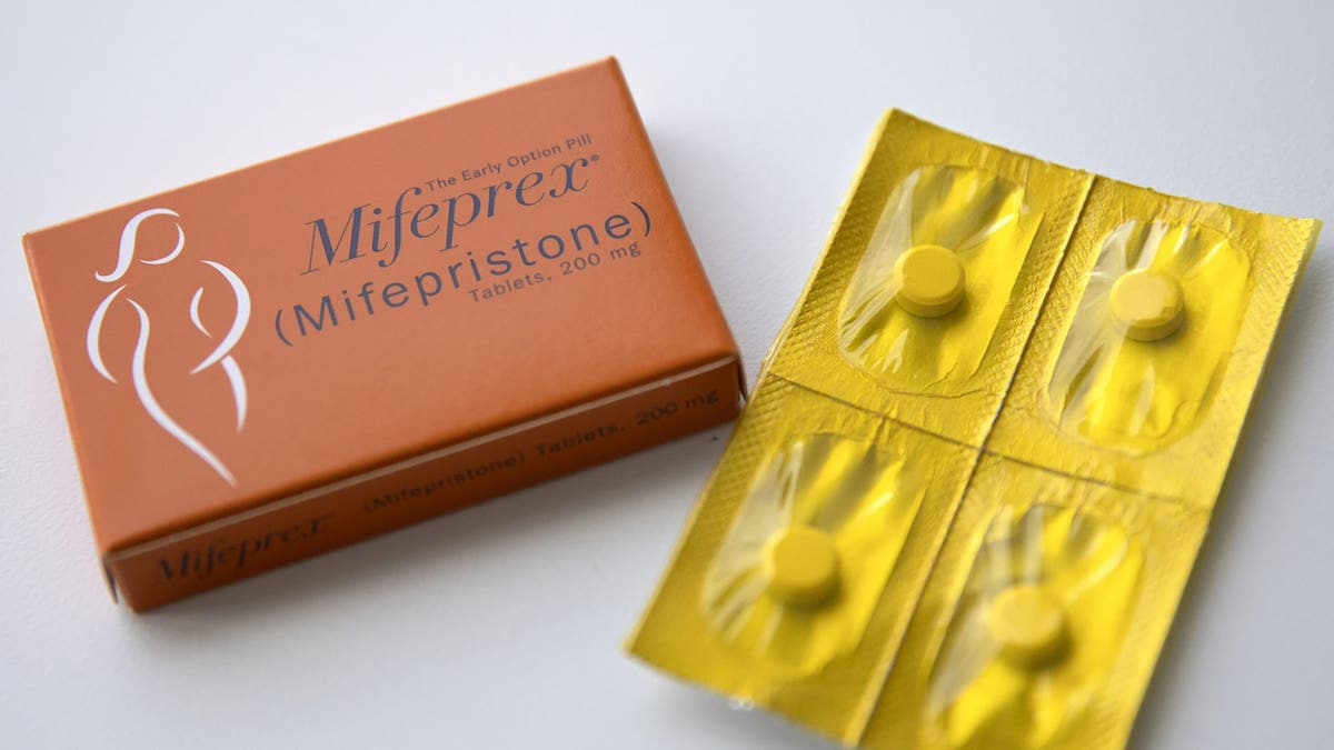 Tablete mifepristona i misoprostola