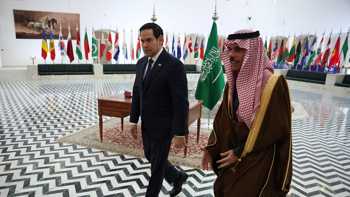 Rubio sa saudijskim ministrom vanjskih poslova