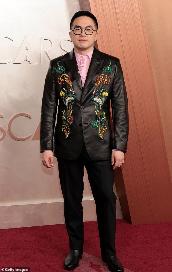 Hollywood, Kalifornija - 02. ožujka: Bowen Yang sudjeluje na 97. godišnjem Oscaru u kazalištu Dolby 02. ožujka 2025. u Hollywoodu u Kaliforniji. (Foto Monica Schipper/Getty Images)