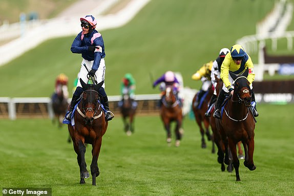 CHELTENHAM, ENGLAND - MARCH 11:  Paul Townend riding Kopek Des Bordes celebrates after winning the Michael O'Sullivan Supreme Novices' Hurdle race during Day One of the 2025 Cheltenham Festival at Cheltenham Racecourse on March 11, 2025 in Cheltenham, England. (Photo by Dan Istitene/Getty Images)