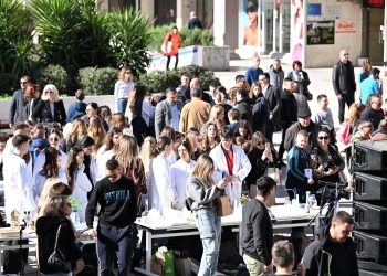 Slobodna Dalmacija – U Splitu svečano otvoren Centar izvrsnosti, došao i ministar Glavina. Svašta se nudi, tjedan je otvorenih vrata, dođite