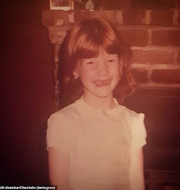 Godine 2022. Jessica se također otvorila zbog svog odgoja u kući pogođenom siromaštvom - priznajući da je 'odrasla s puno ogorčenosti' zbog njihovih teških okolnosti