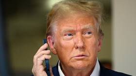 Trump otkriva da je s Putinom imao 'druge' pozive