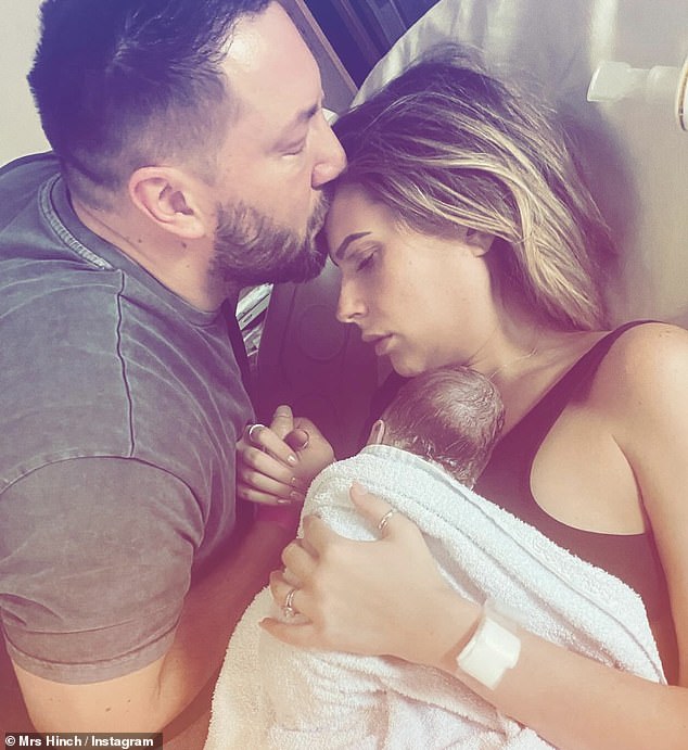 Sophie je u veljači dočekala svoje treće dijete sa suprugom Jamiejem i najavila vijest u slatkom Instagramu