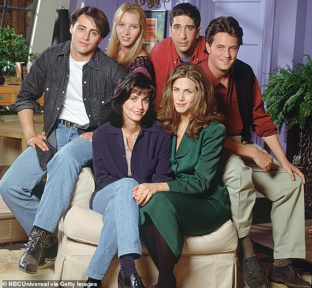 Park je napisao otvoreno pismo u kojem je negativno govorio o svom vremenu o prijateljima, čija je glumačka skupina prikazana u publiciranom pucanju tijekom 1990 -ih