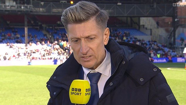 Predsjedavajući palače Steve Parish pogodio je izazov u poluvremenu intervjua s BBC Sport