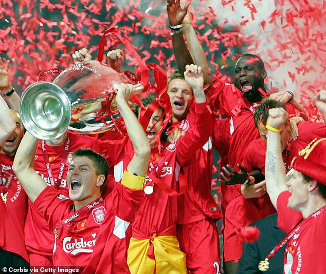 Benitez je trenirao Redsi od 2004. do 2010. godine - osvojivši klub svoju Petu Ligu prvaka tijekom njegove prve sezone, dok je svladao povratak s 3-0 dolje na tom povijesnom protiv AC Milana u Istanbulu