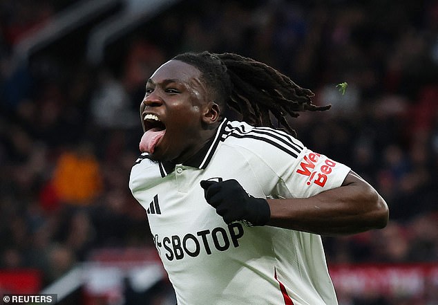 Calvin Bassey krenuo je Fulhamu ispred ruba poluvremena nakon nerazumnih 45 minuta
