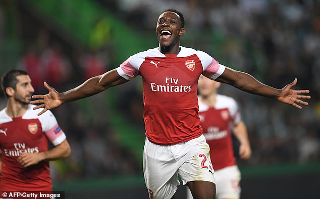 U 2014. godini Welbeck se pridružio Arsenalu u ugovoru u vrijednosti od 16 milijuna funti i postigao 32 gola u 126 nastupa za Gunners