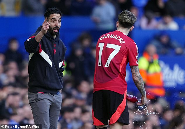 Ruben Amorim kasnije je otkrio da je njegov igrač planirao kupiti večeru za tim kako bi se ispričao