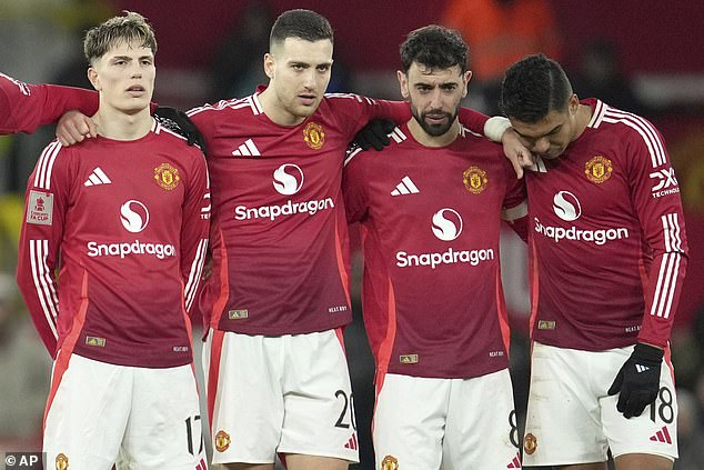 Crveni vragovi Fulham je izbacio iz FA kupa nakon što je zastoj doveo do penala