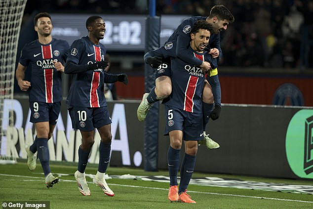 PSG je 13 bodova jasan na vrhu Ligue 1 i još uvijek nisu izgubili domaću igru ​​ove sezone