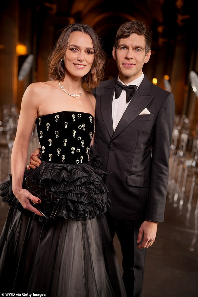 Blistavi Keira i James zamislili su se za pucnjeve jednom u Venie