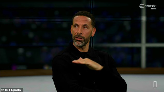 Rio Ferdinand ostao je zbunjen nakon odluke VAR -a da Ibrahima Konate ne pokaže crveni karton nakon njegovog prekršaja na Bradleyu Barcoli