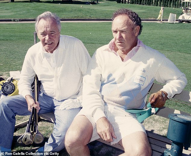 Hackman je volio golf; Gledano s Jackom Lemmonom, lijevo, u dobrotvornoj dobrobiti pro-Celebrity Golf turnira 1990. godine u seoskom klubu North Ranch u Westlakeu