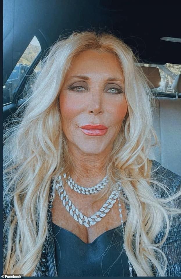 Neke druge njezine TV uloge uključivale su poslove na mladima i nemirne i sirene