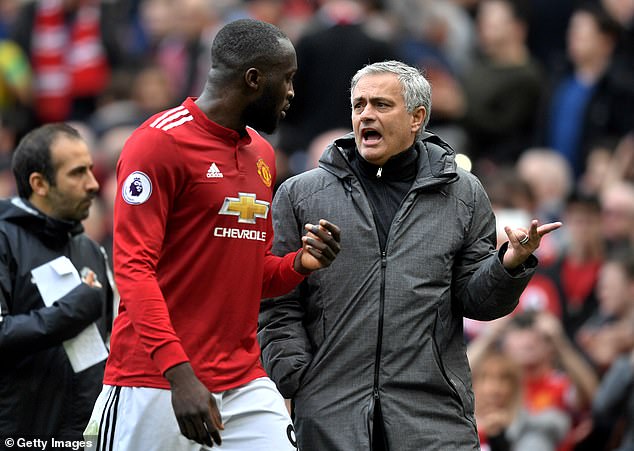 Mourinho je inzistirao da nema problema s Joseom Mourinhom unatoč nagađanju suprotno