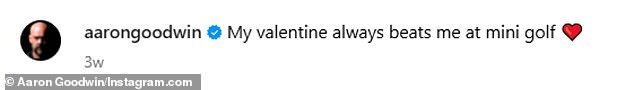 Činilo se da TV zvijezda nije bila svjesna navodnog spletka njegove supruge čak i četiri mjeseca nakon što je policija rekla da je sa zatvorenikom komunicirala o zavjeri o ubojstvu, jer je na Instagramu objavio sliku na Valentinovo s minijaturnog izleta golfa sa supružnikom
