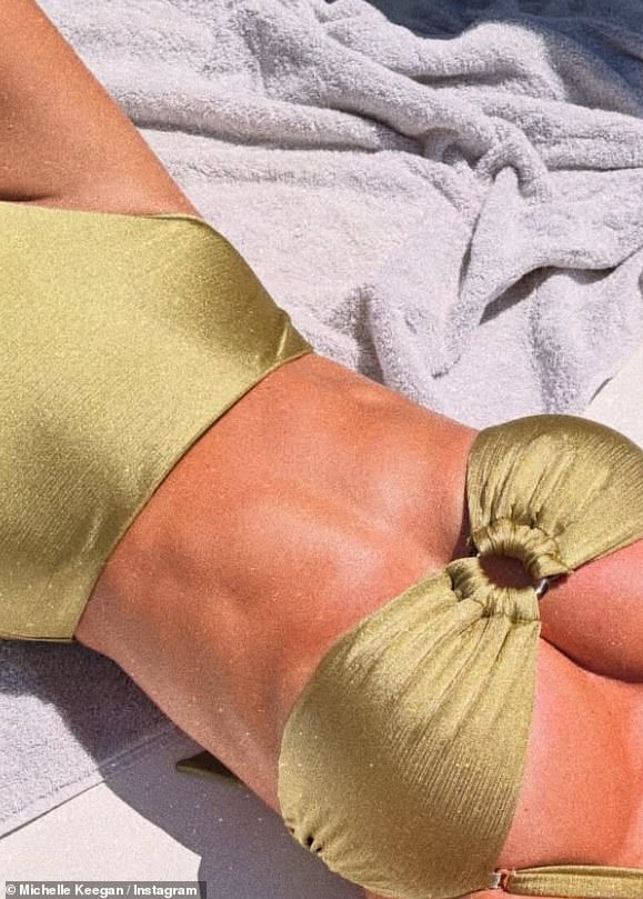 Ona ne samo da je dijelila slikovite snimke, već i zasjale bikini snimke