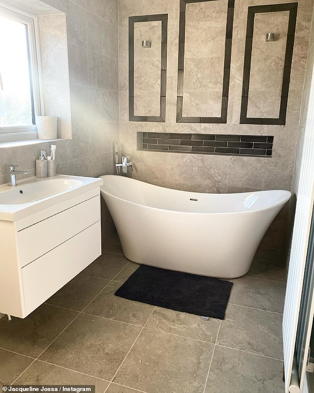 Jacqueline je potaknula da je njezina 'omiljena soba u kući' zapravo bila njezina nova glavna kupaonica