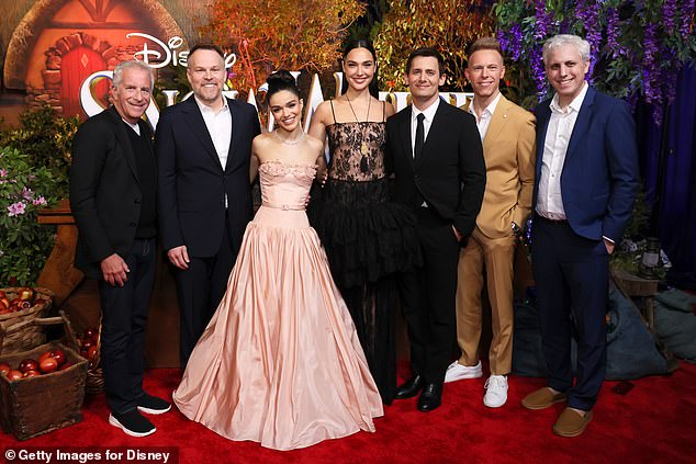 Par su upleteni u glasine o backstage svađi, ali pokušali su pokazati da je sve u redu jer su u subotu prisustvovali skaliranom crvenom tepihu