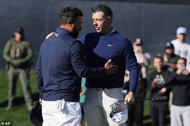 Bio je to težak poraz za Spaun (lijevo) koji se natjecao samo u svom prvom play-offu i za svoj drugi naslov PGA Tour