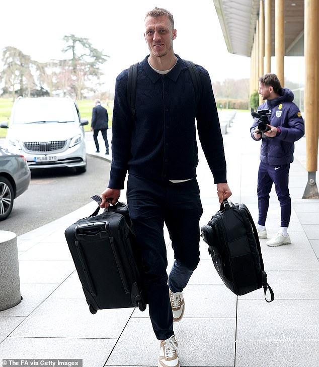 Engleska New Boy i Newcastle heroj Dan Burn bio je sve osmijeh nakon što je zaradio svoj prvi poziv