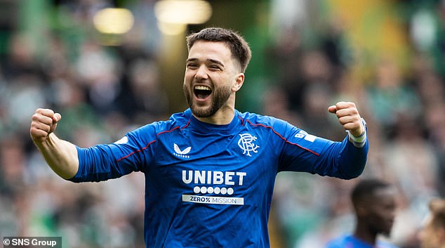 Nicolas Raskin slavi svoj cilj koji je Rangersima stavio 1-0 ispred Parkhead-a
