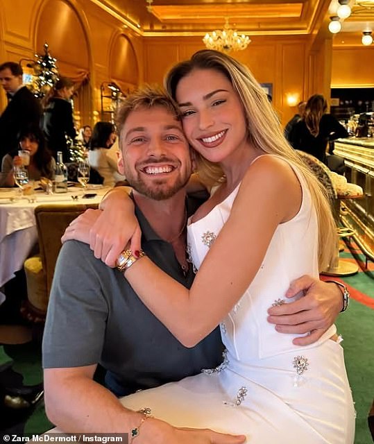 MailOnline otkrivena u siječnju Zara se razdvojila od dugoročnog partnera Sama nakon pet godina izlaska