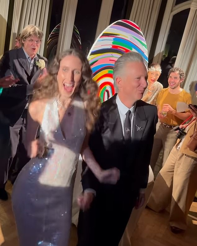 Izvršni direktor Dazed Media, koja je bivša Kate Moss, vezao je čvor s Anom na romantičnoj ceremoniji na Oakley Court u Windsoru 2023. godine