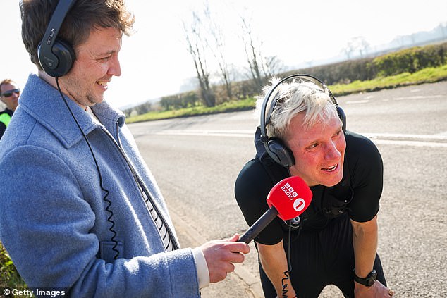 Količina prekretnice znači da će mu se Greg James pridružiti u petak, noseći vjenčanicu