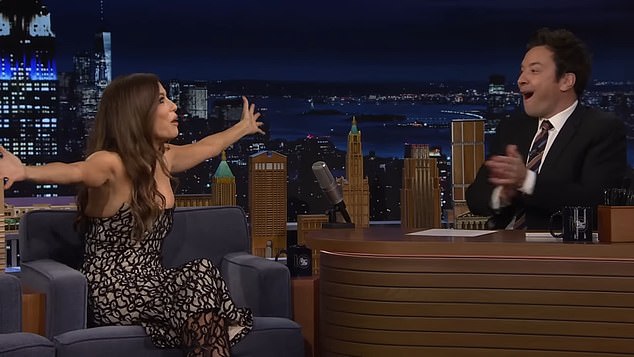 Očajni alum domaćica otkrio je da je povezana s legendarnom glumicom tijekom nastupa u genealoškom seriji dr. Henryja Louisa Gatesa, Faces of America