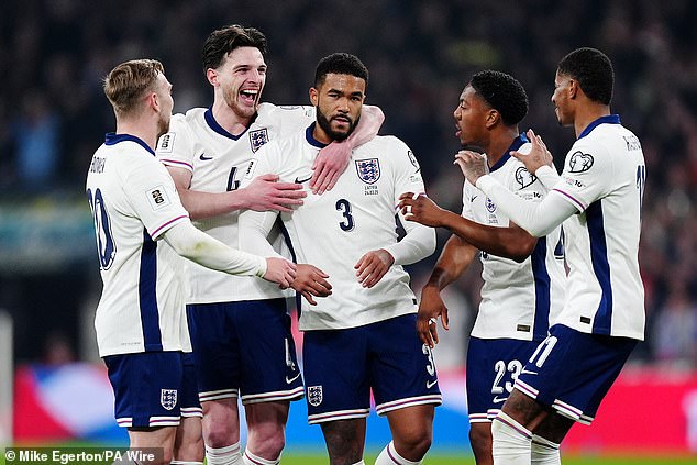 Povratak Engleske zvijezde Reece James slomio je zastoj besprijekornim slobodnim udarcem u prvom poluvremenu