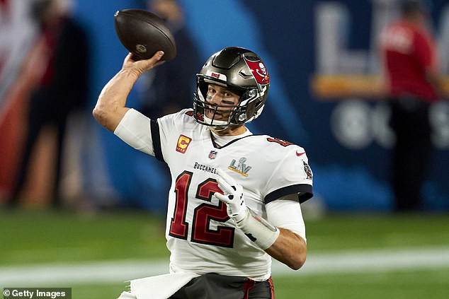 Anderson uzima inspiraciju iz ikone NFL-a Tom Brady koji se igrao u svojim četrdesetima