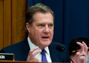 AMERIČKI REPUBLIKANAC ‘Ne smijemo dopustiti Dodiku otcjepljenje, on se okreće Putinu’