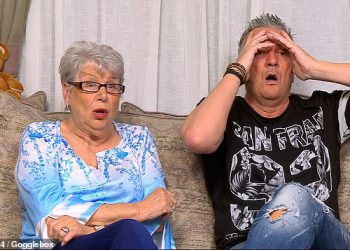 Adolescencija ostavlja Gogglebox zvijezde u suzama dok priznaju da su ‘prestali disati’ dok su gledali emocionalne scene iz rekordne serije Netflix
