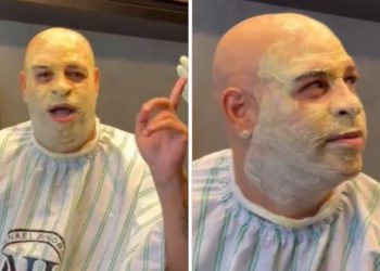 Adriano “maska” i smije se