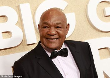 Anthony Joshua vodi počast Georgeu Foremanu nakon smrti teške legende u 76 – dok Eddie Hearn odaje počast ikoni “The Great” Boxing