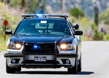 Auto Klub – Američka praksa: Policajac svojim automobilom namjerno ‘pokosio’ motociklista kako bi ga zaustavio