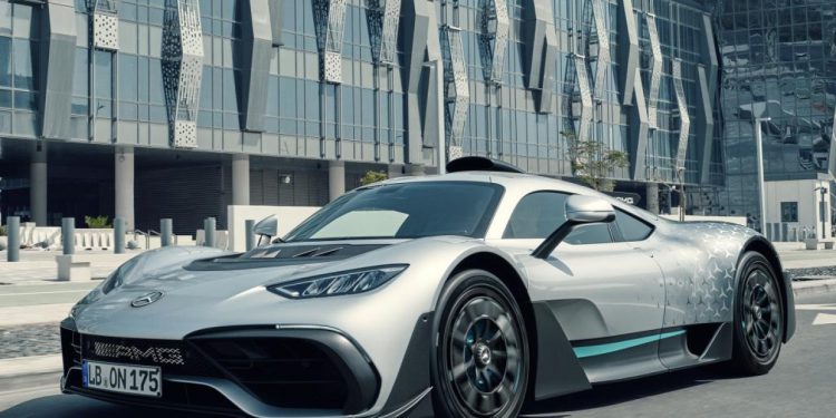 Auto Klub – Dao 5,400.000 $ za Mercedes-AMG One i trljao dlanove, a onda šok: ‘Ostao sam bez novca i auta, a Mr. Clement ne postoji!’