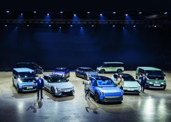 Auto Klub – Kia u električnoj ofenzivi: Na događaju Kia EV day 2025. pokazani kompaktni EV4, EV2 Concept i kombi PV5