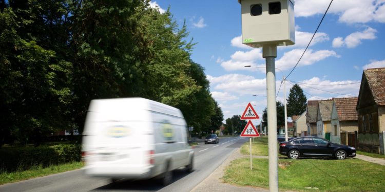 Auto Klub – Maleni gradić od 11.000 stanovnika postavio radar: U godinu dana naplaćeno milijuna eura kazni!