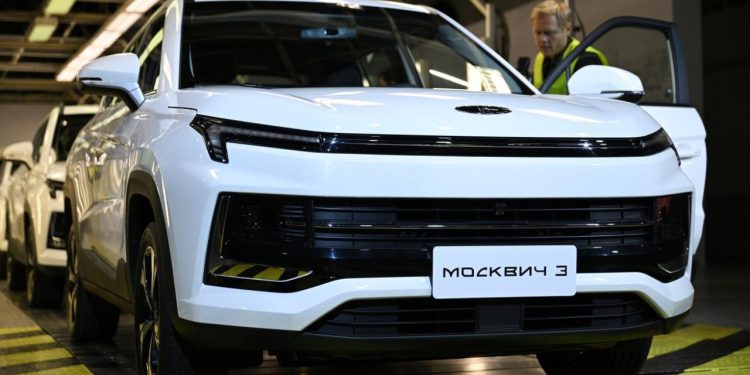 Auto Klub – Ne samo Europa, i Rusija je u problemu: ‘Usporit ćemo uvoz kineskih auta nametom, preuzet će nam tržište!’