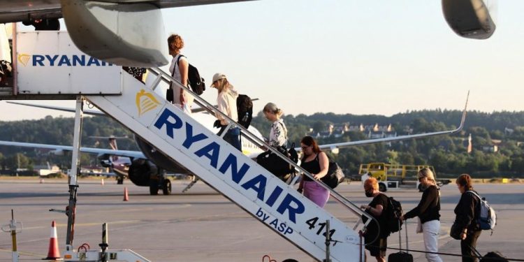 Auto Klub – Nema leta bez pametnog telefona: Ryanair uvodi veliku promjenu za sve putnike