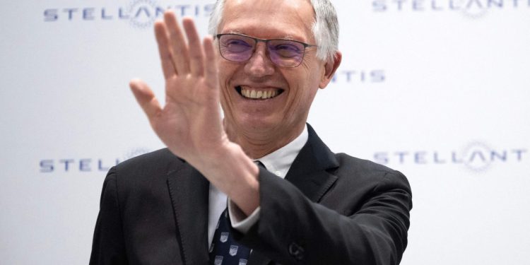 Auto Klub – Nevjerojatni iznosi: Pogledajte koliko je Carlos Tavares zarađivao u Stellantisu. A dobit će još…