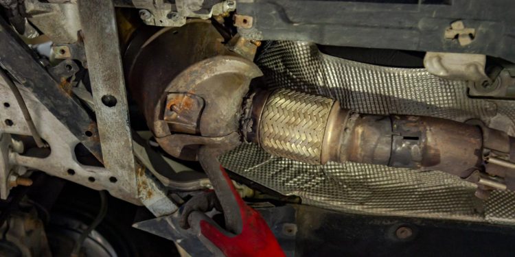 Auto Klub – Novi košta 1000 eura, a vađenje ‘na crno‘ 60 eura, a prevaru s filtrom čađi na dizelašu gotovo je nemoguće otkriti