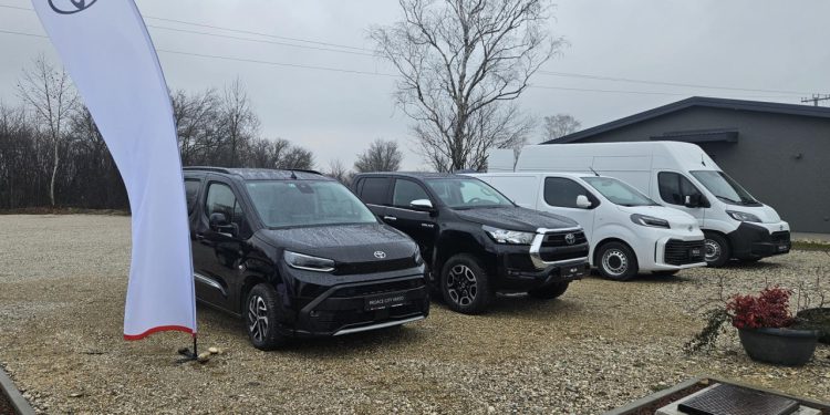 Auto Klub – Novo na hrvatskom tržištu: Toyota predstavila Proace Max, stiže i osvježeni Hilux