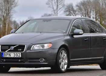 Auto Klub – Ovaj produženi Volvo S80 s Yamahinim V8 motorom je jedan od samo 16 na svijetu. Prodaje se i nije previše skup