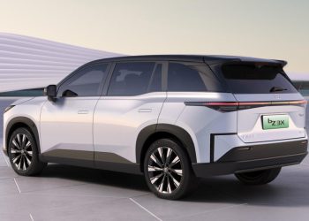 Auto Klub – Pao server: Svi su ludi za novom Toyotom koja košta manje od 14.000 eura